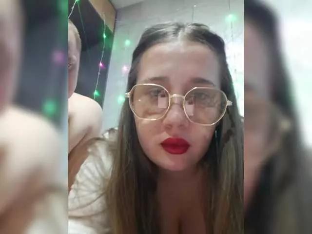 Tina15 on BongaCams 