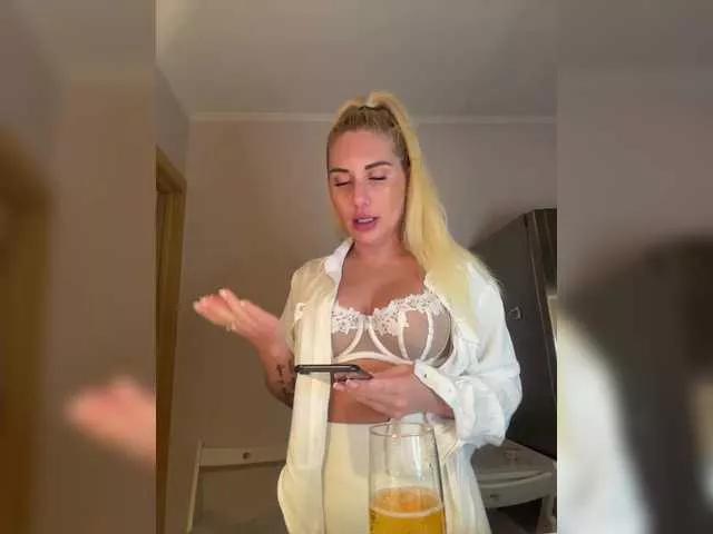 Tvoyasamka77 on BongaCams 