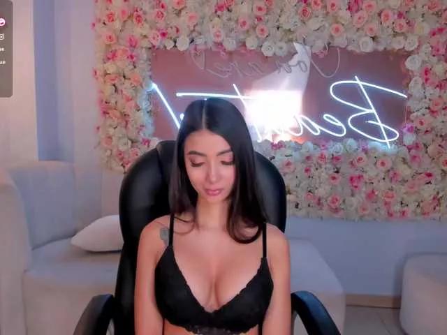 ValeriaVelvet on BongaCams 