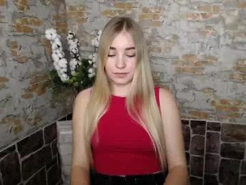 _snow_queen__ on Chaturbate 