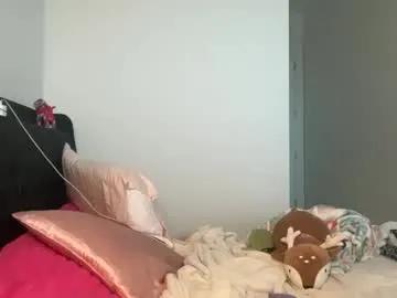 alexajefferies — handbra at 1.2k views 15 likes #18 #innocent #brunette [1842 tokens remaining]