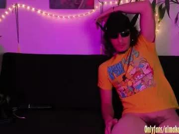 almakay01 — Friday end my no cock spell @ goal! #hairy #shy #natural #redhead #milk [Start Tipping]