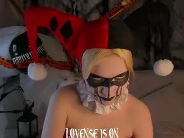 bezuya — GOALIf you like my outfit |PVT OPEN |  Wet those tits with milk   [266 tokens remaining] #bigboobs #feet #young #longhair #dance