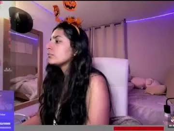 cloe_small08 — flash tits  [179 tokens left] #indian #new #hairypussy #natural #bigboobs