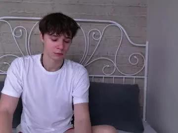 hugebangins_ — CUM SHOW is NOW^)  #bigcock #cum #lovense #twink #young [1672 tokens remaining]