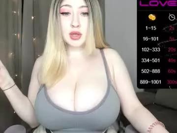 jenahaze on Chaturbate 