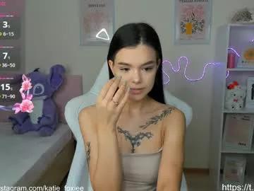 katiefoxie on Chaturbate 