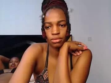 khloe_kh on Chaturbate 