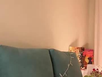 lorettadunnelli — Hey Hey^^ pvt is open  | - Goal: Spread legs [297 tokens left] #bigboobs | #18 | #bigass | #nonude | #italian