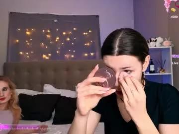 mona_luna on Chaturbate 