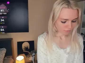 myviolet_rush — Olive here^^ GOAL: I'll introduce you to my boobs #new #shy #18 #teen #skinny [225 tokens remaining]