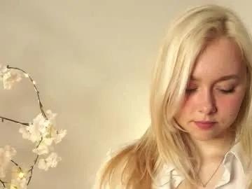 odelynbrower — GOAL: squeeze boobs under bra [76 tokens remaining] Join my Fan Club<3 #bigboobs #young #18 #blonde #shy