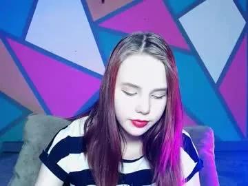onessandra — Hi guys! Let's chat and relax! #nonude #song #cute #young #chat