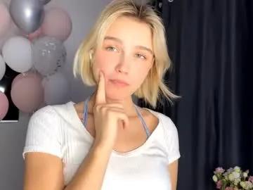 paztumminello — Goal - Put a toy inside my pussyMy name is Lola #squirt #18 #shy #teen #lovense [66 tokens remaining]