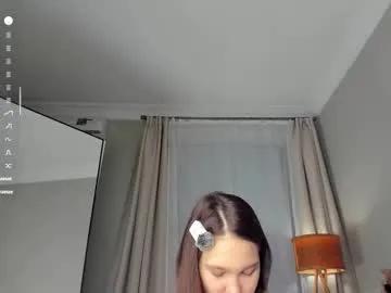 summer_lilac — GOAL: lick my nipples [115 tokens remaining] .  #lovense #18  #teen #puffynipples  #squirt