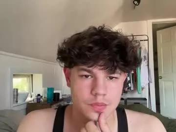 tombro1022 on Chaturbate 