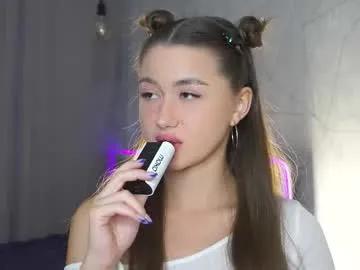 vvilly_wonka — Goal: leave me in my underwearWelcome to the choco factoryI'm #new here and wish me luck! #asian #tease #young #18 [495 tokens remaining]