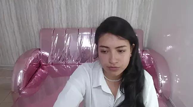 alexa_romero_t on StripChat 