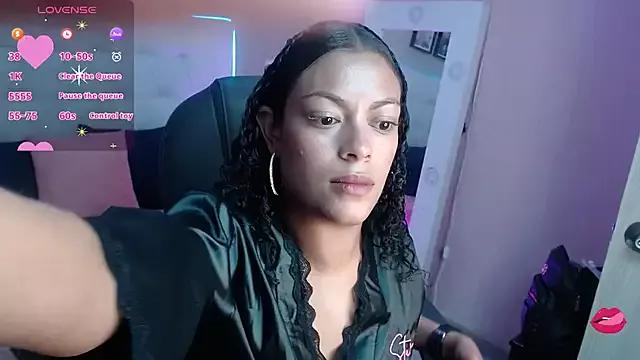 amada_ebony on StripChat 