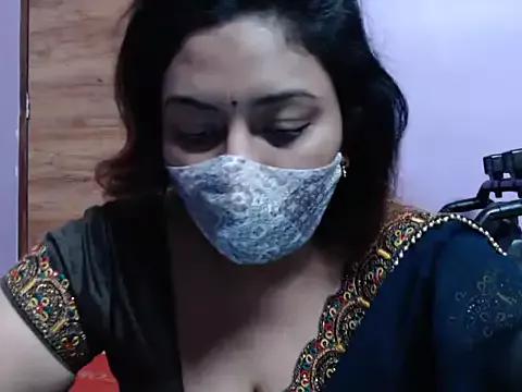 AmRiTaAh_QueeN on StripChat 