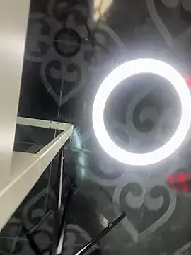 ArieliciousXXX — FINGERING PUSSY