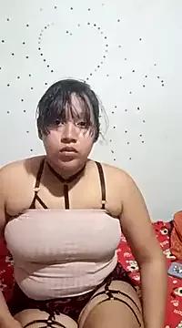 belinda_23 on StripChat 