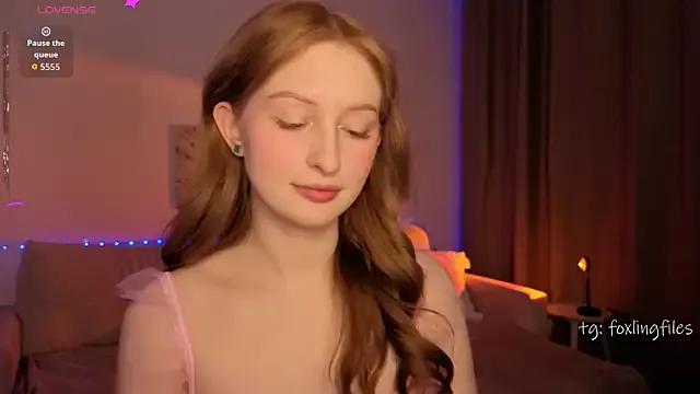 Betty_Twinkle — Sensual Finger Sucking