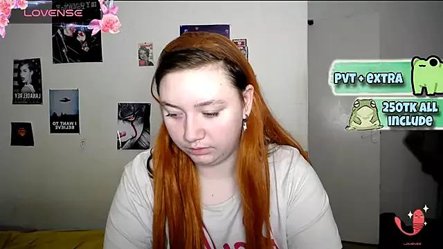 Bitchy_Lily on StripChat 