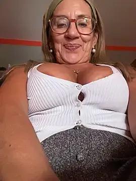 camelia3 on StripChat 