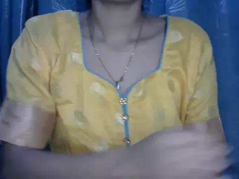 chiknii_chameli on StripChat 