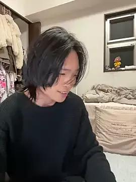 enokiwakame on StripChat 