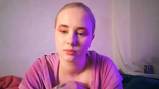 Eva_Sweet20 on StripChat 