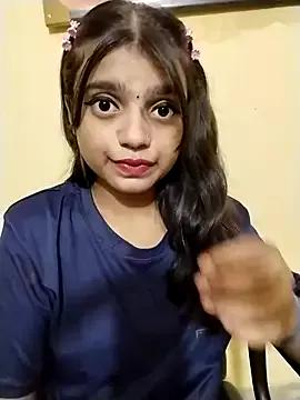 Kittu-13 on StripChat 