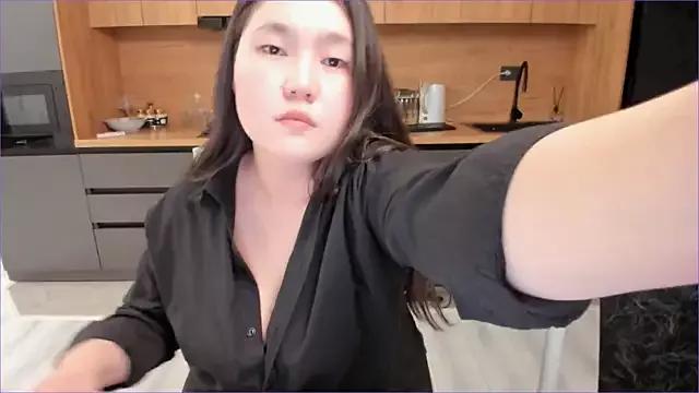 kou_hana on StripChat 