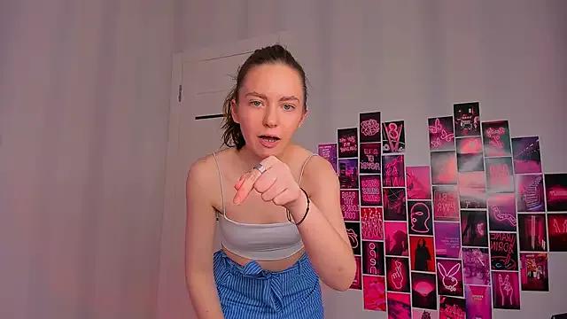 Kristina_Marcel on StripChat 