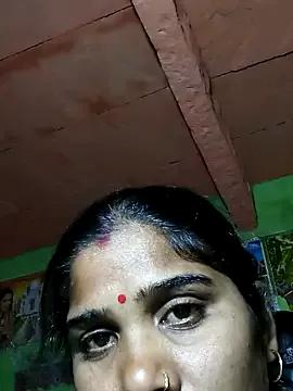 Kumari143 on StripChat 