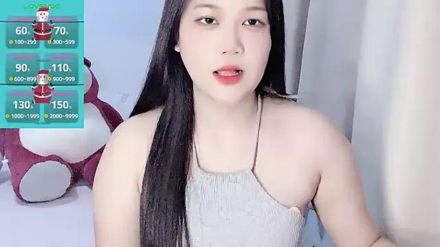 lucky-qing on StripChat 