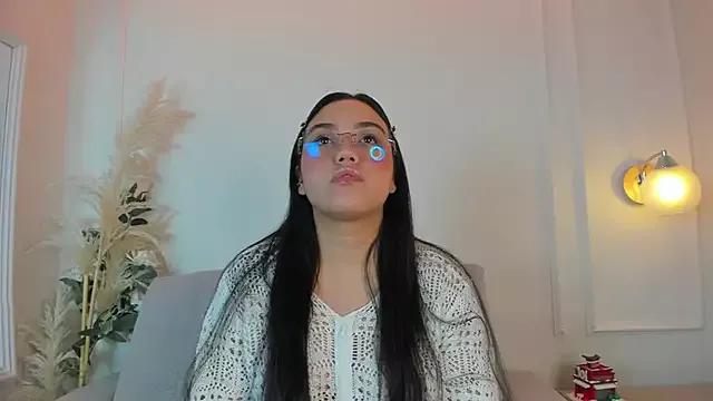 Maxine_bunny on StripChat 