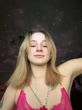 Naomi__Mi on StripChat 