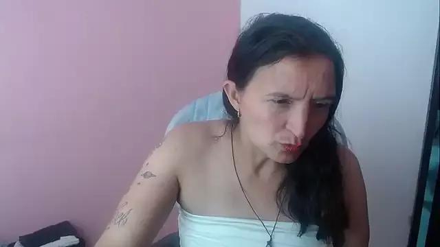 perlafuckass on StripChat 