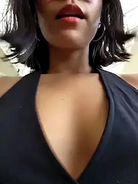 Pretty_Roxxy on StripChat 