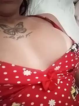 Priscilamorena on StripChat 