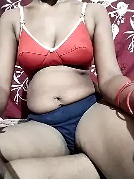 PRIYA64 on StripChat 