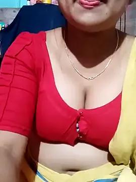 Priya_2222 on StripChat 