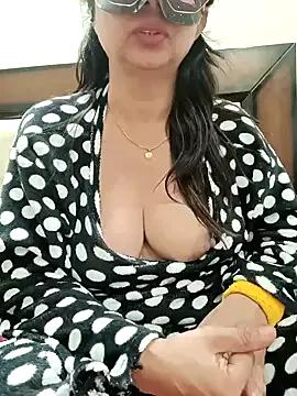 Punjaban_Milf on StripChat 