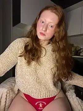 redhead_peach on StripChat 