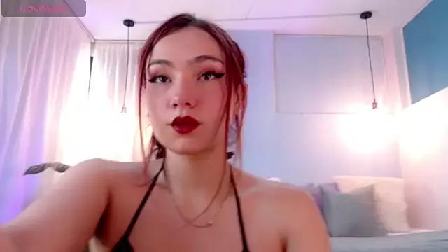 Rose_Fire1 on StripChat 