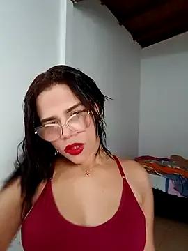 sabrinahot03 on StripChat 