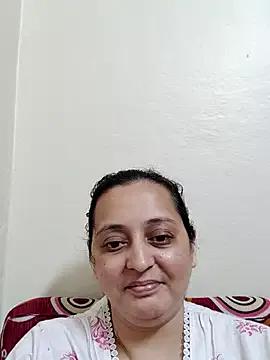 Sajida450 on StripChat 