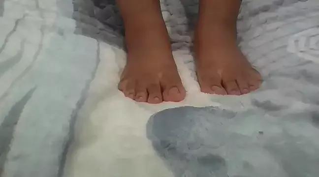 sexy-feet-babe on StripChat 